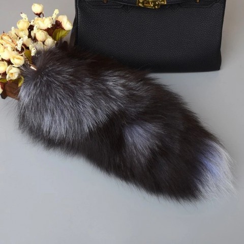 Luxury Women's Large Fox Tail Keychain with Fluffy Real Fur