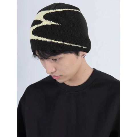 Y2K Retro Beanie Skull Cap for Men & Women - Unisex Gothic Winter Hat with Pull Handle