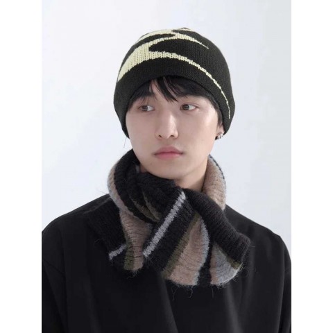 Y2K Retro Beanie Skull Cap for Men & Women - Unisex Gothic Winter Hat with Pull Handle