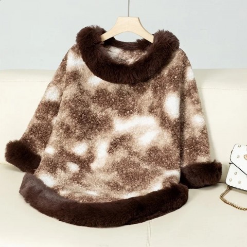 Elegant Women's Knitted Cloak Sweater with Fur Collar