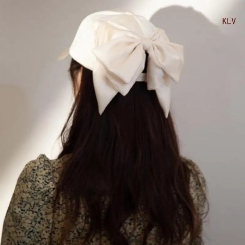 Sunproof Adjustable Silk Baseball Cap with Oversized Bow Knot for Adult Outdoor Activities