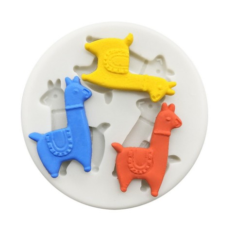 Alpaca Silicone Mould for Cake Decorating with Eco-Friendly Design