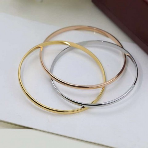 Luxury Alphabet Bangle Bracelet for Women