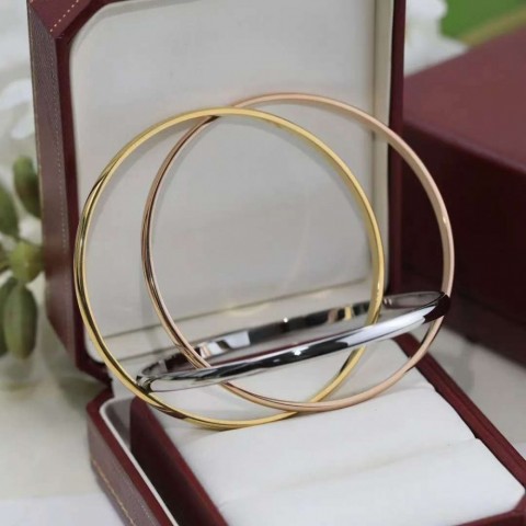 Luxury Alphabet Bangle Bracelet for Women