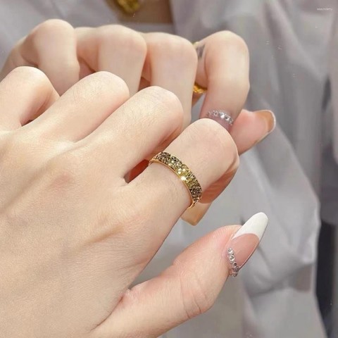 Luxury 18k Gold Cluster Rings for Women - Shiny High-Quality Party Jewelry