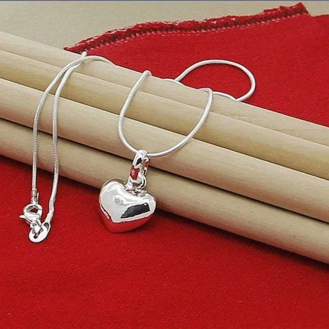 Fine Heart Pendant Necklace in 925 Sterling Silver for Women