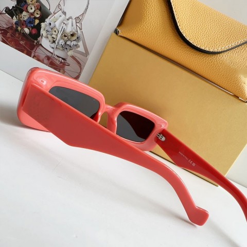 Luxury Men's Chunky Metal Sunglasses with Gradient Lenses