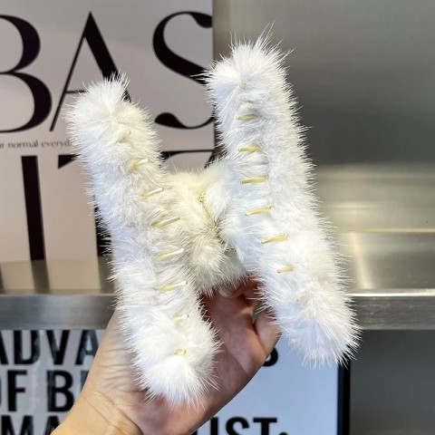Shark Claw Real Mink Fur Plush Headwear for Girls - 14CM White Clip