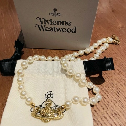 Vivienne Westwood Inspired High-Quality Pearl Necklace for Women