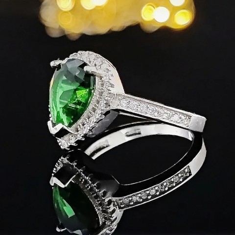 Silver Pink Pear-Cut Zircon Engagement Solitaire Ring for Women