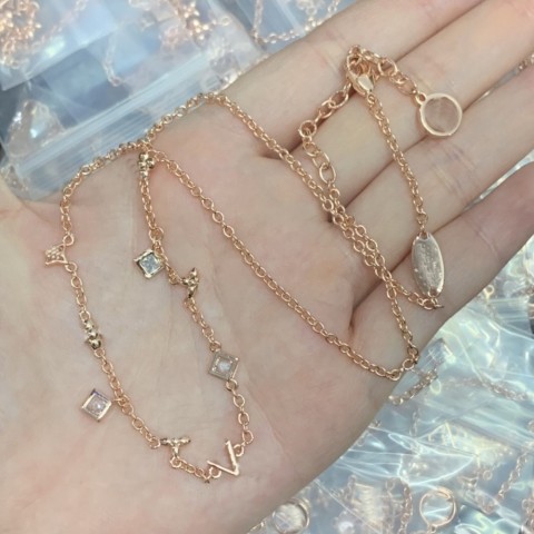 Elegant Flower Letter Pendant Necklace Copper Gold Women's Fashion Jewelry