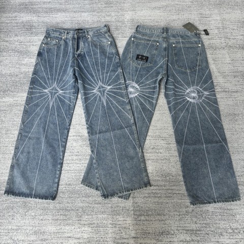 Real Men's Mid-rise Skinny Jeans with Letter Print for Outdoor Casual Wear