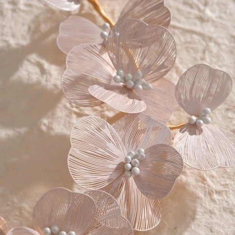 Elegant Wedding Metal Flower Tiaras with Pearl Detail - Women's Bridal Hair Accessories 250428