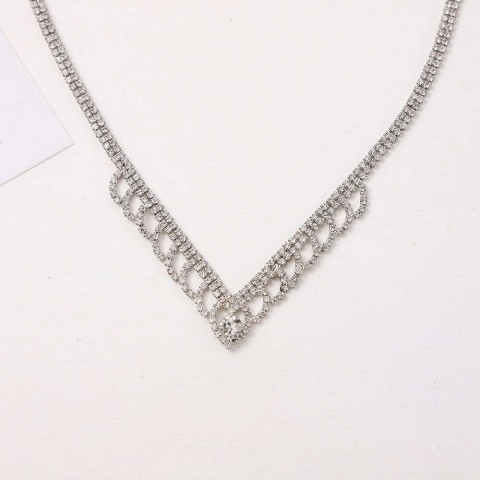 Charming White Gold Peridot Chokers Necklace for Women