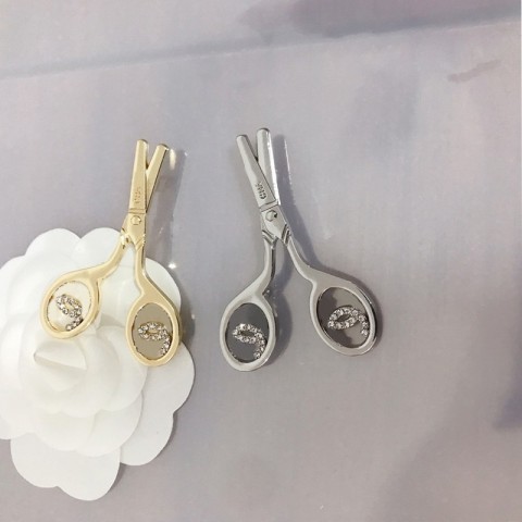 Cute Alloy Letter Scissors Brooch with Crystal for Women