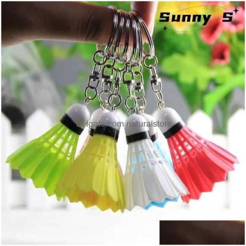 Creative 3D Mini Badminton Keychain - PVC Shutter Pendant for Men - Sports Collectible