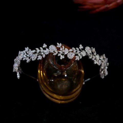 Elegant Crystal Vine Leaves Bridal Hair Band for Women W250311