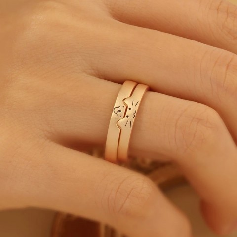 Handcrafted Silver Couple Ring with Puppy and Kitten Design for Romantic Wedding Gift