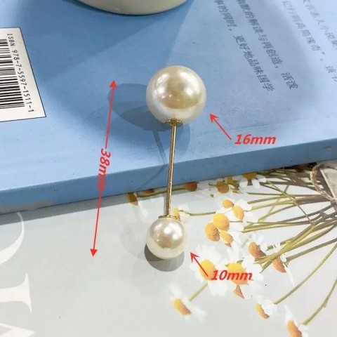 Womens Elegant Tight Waistband Pin Double Pearl Brooch Metal Lapel Cardigan 241210