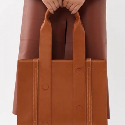 Woody Designer Leather Tote for Women - Luxury Shopping Bag in Brown
